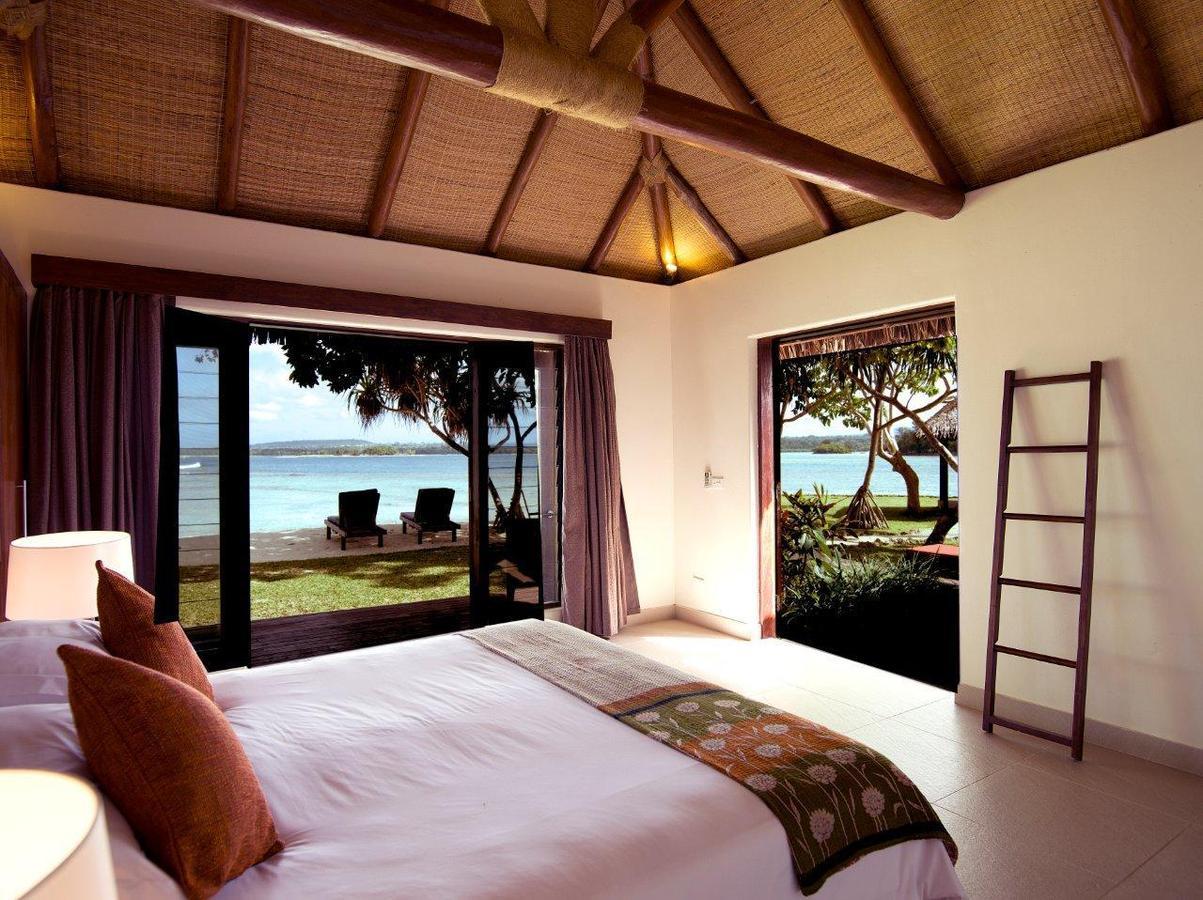 Eratap Beach Resort Port-Vila Extérieur photo